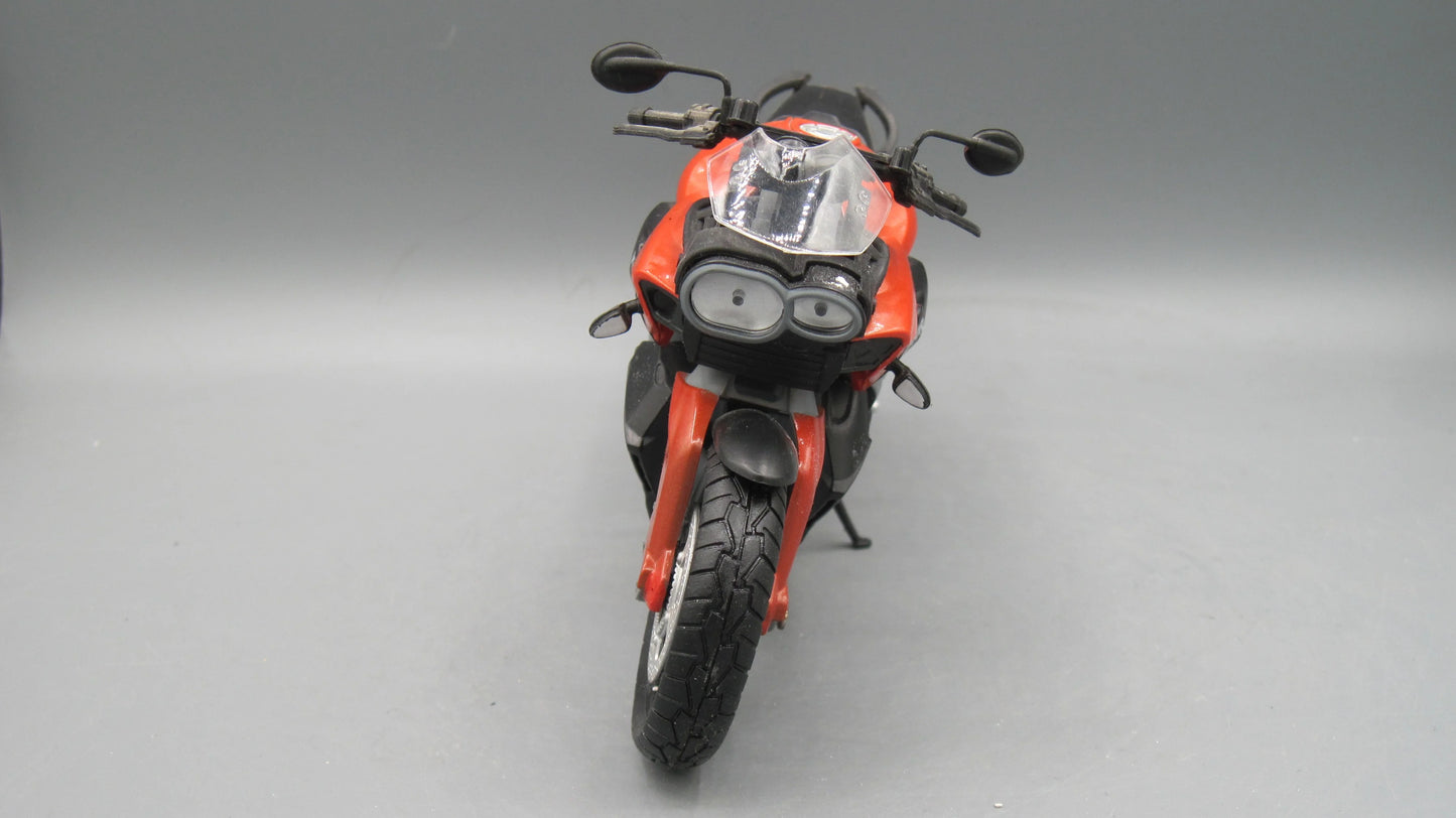 BMW K1300R Orange