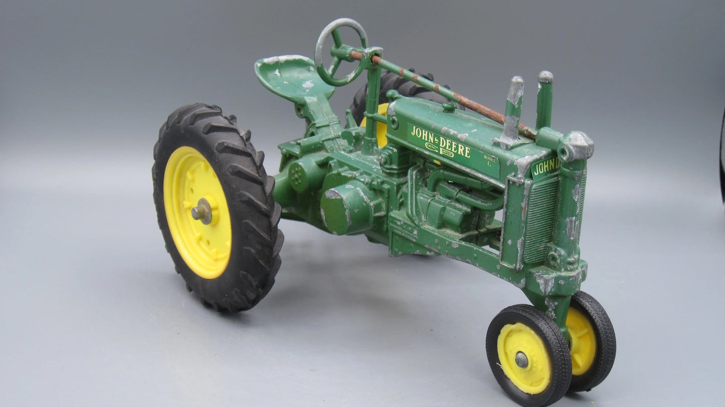 ERTL John Deere Model G Tractor Green