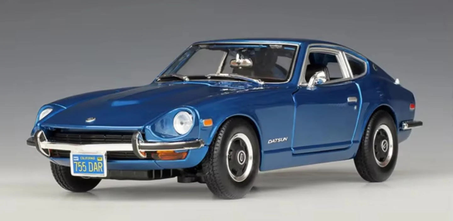 Maisto Special Edition Datsun 24OZ Blue