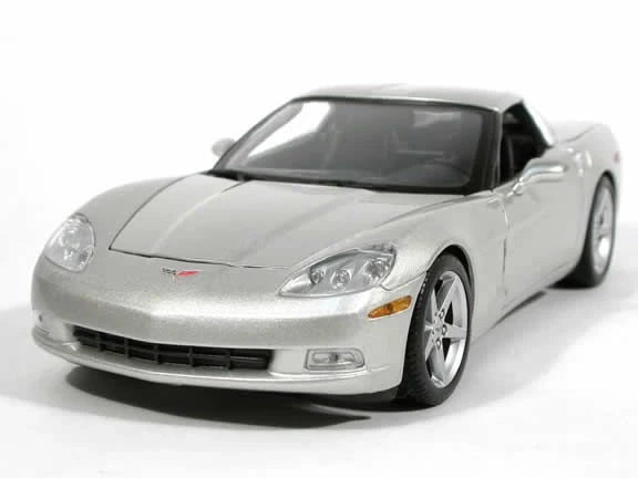 Maisto Special Edition Chevrolet Corvette 2005 Silver
