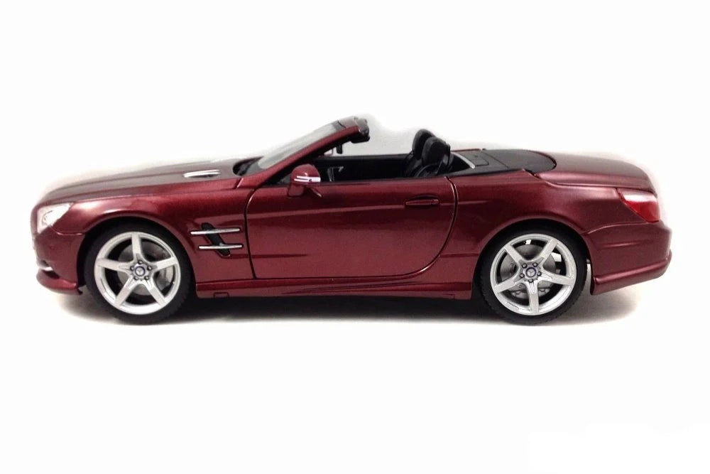 Maisto Special Edition Mercedes-Benz SL500 Maroon