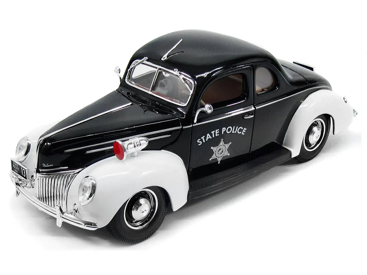 Maisto Special Edition Ford Deluxe 1939 Black Police Edition