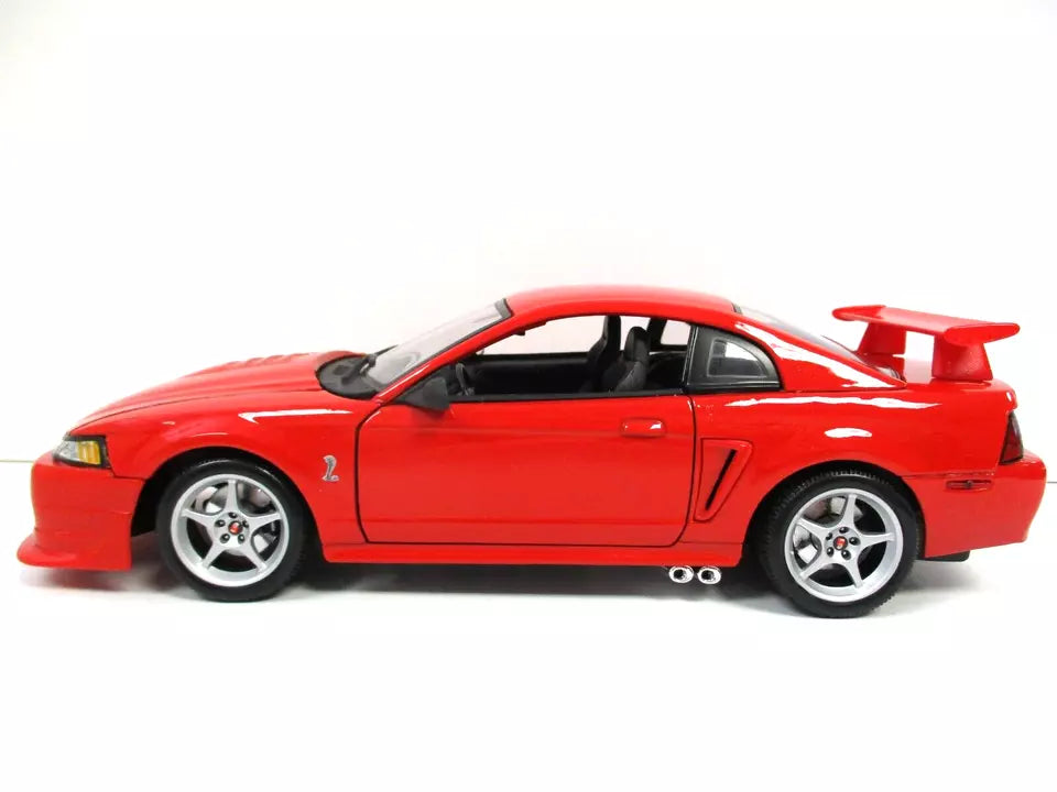 Maisto Special Edition Ford Mustang SVT Cobra Red