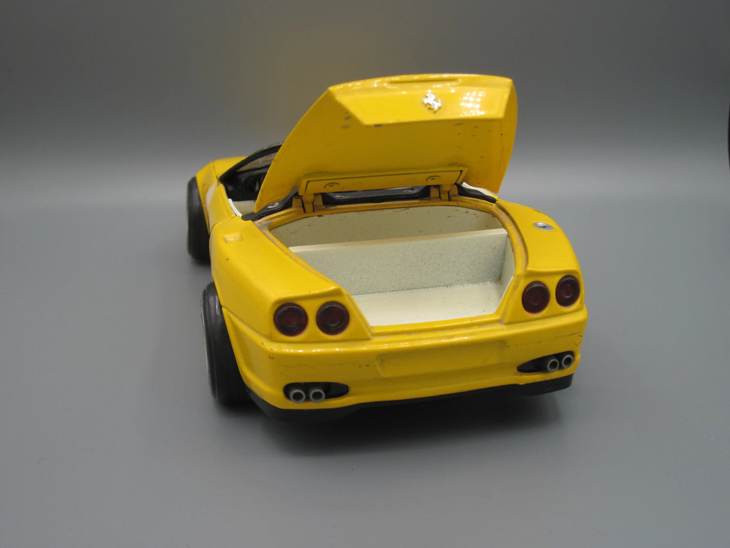Hot Wheels Special Edition Ferrari 550 Barchetta Yellow