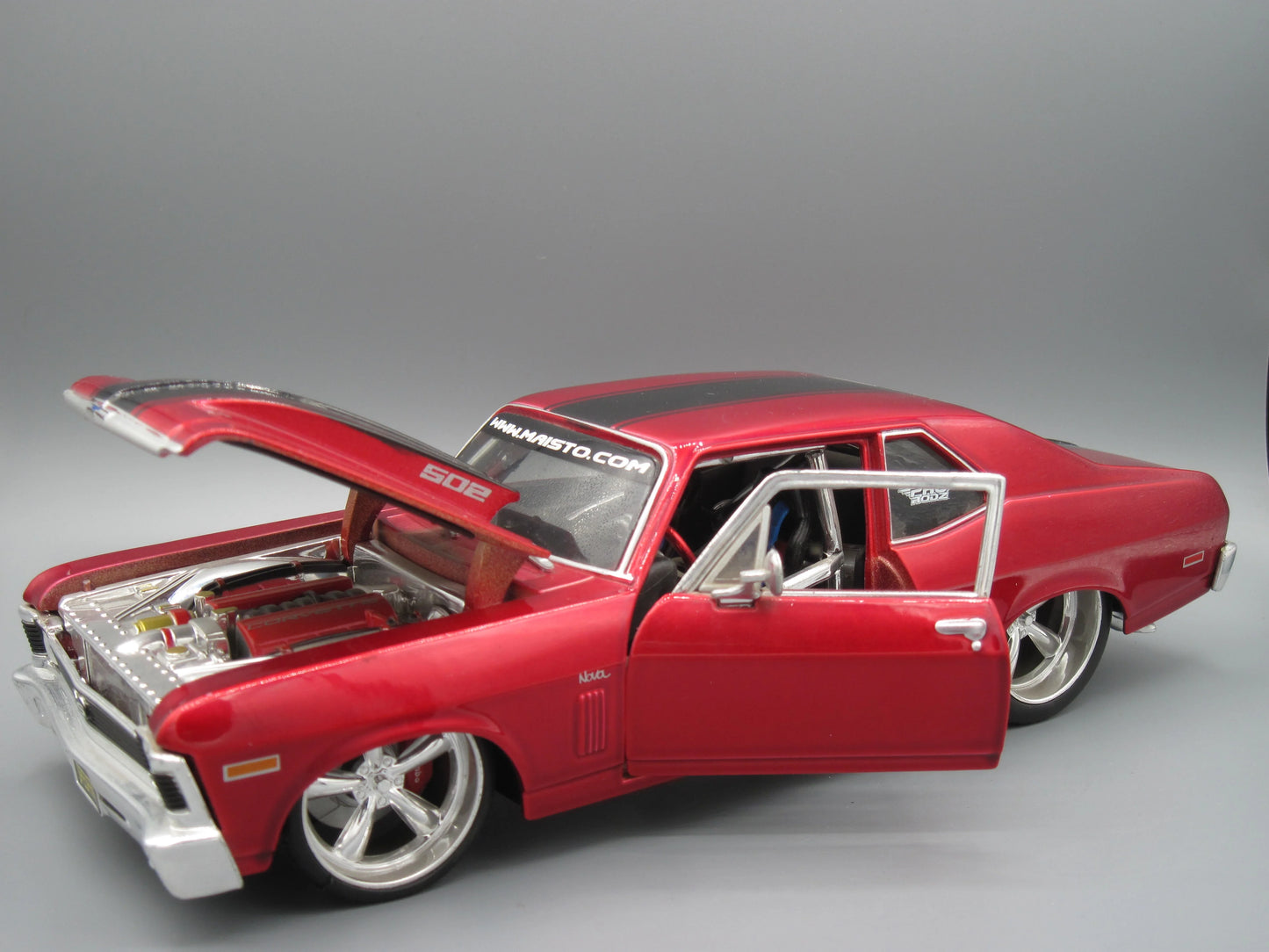 Maisto Special Edition Chevrolet Nova SS 1970 Red