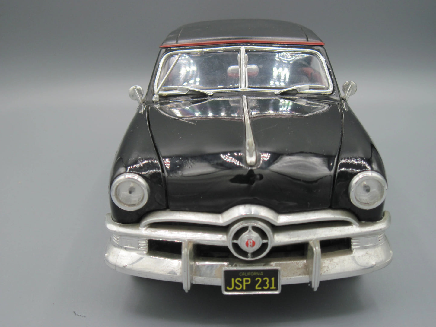 Maisto Special Edition Ford Custom 1950 Black