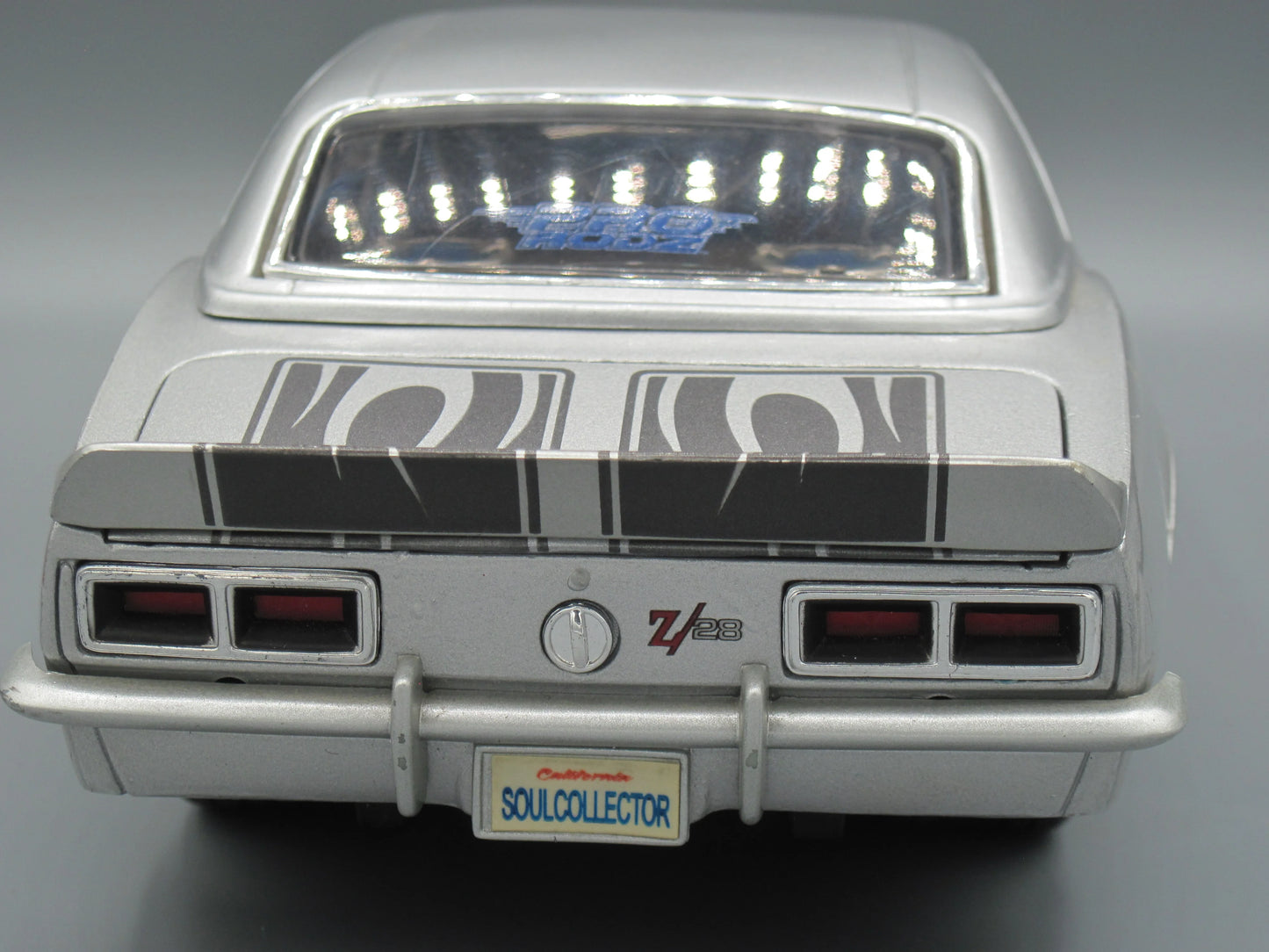 Maisto Special Edition Chevrolet Camaro Z/28 1968 Silver