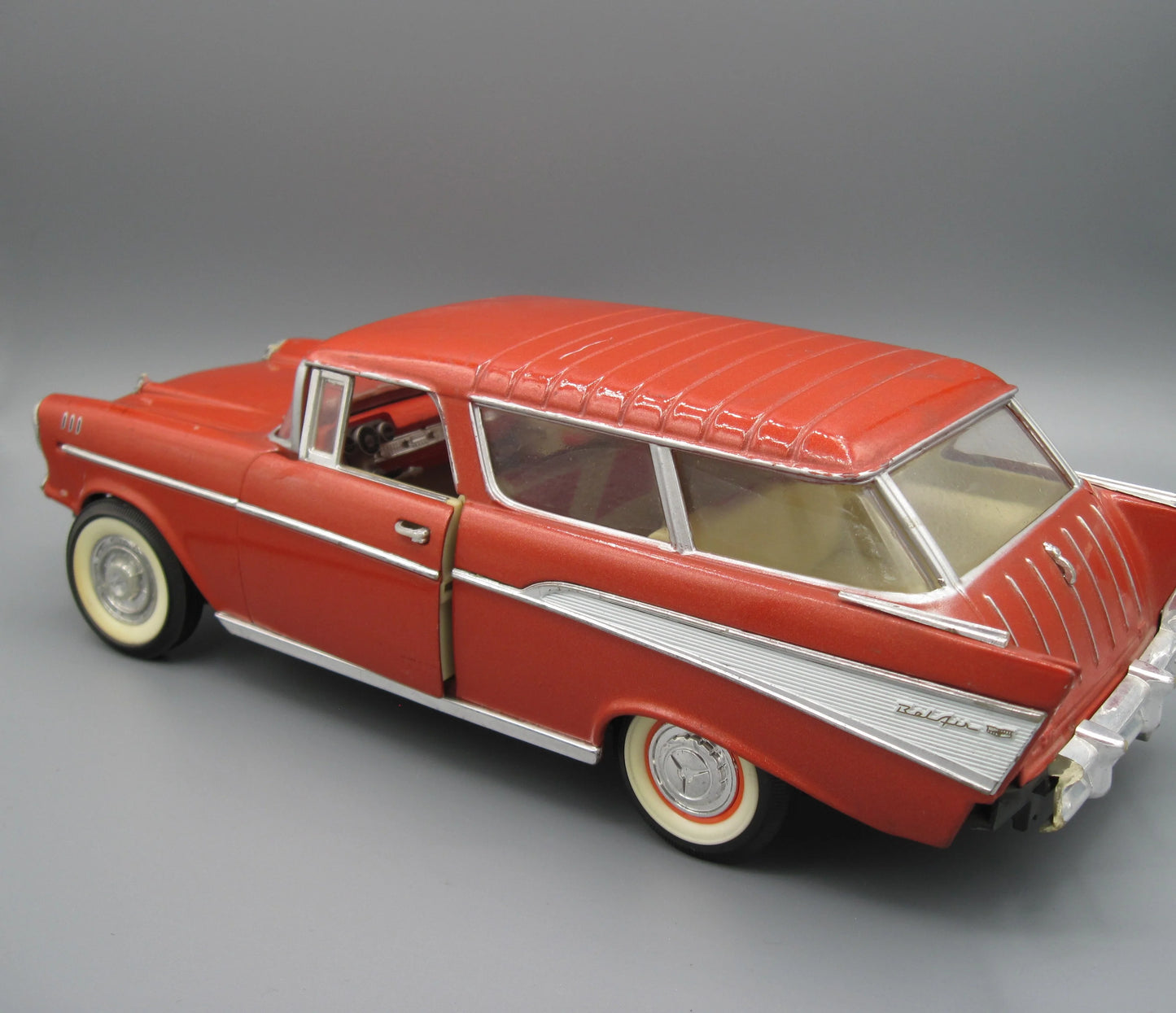 Maisto Special Edition Chevrolet Nomad 1957 Red