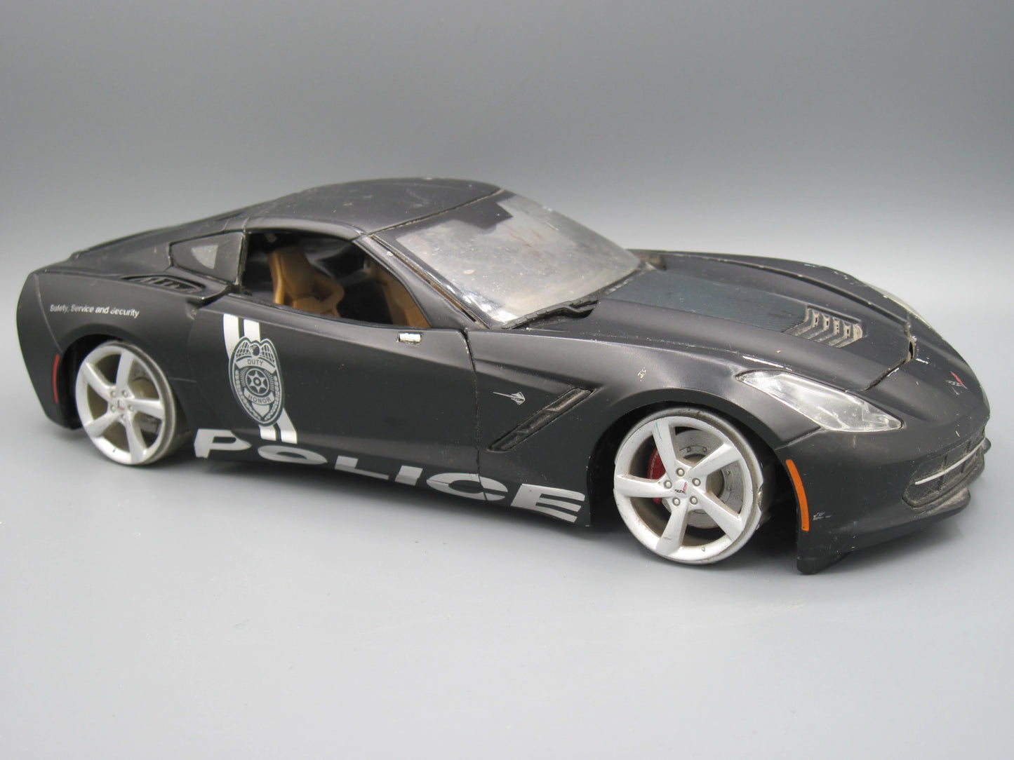 Maisto Special Edition Chevrolet Corvette Stingray 2014 Black Police Edition