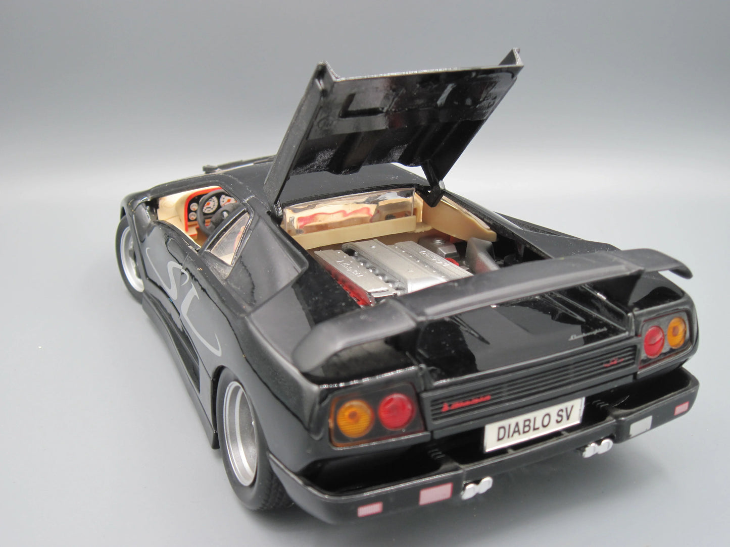 Maisto Special Edition Lamborghini Diablo SV Black