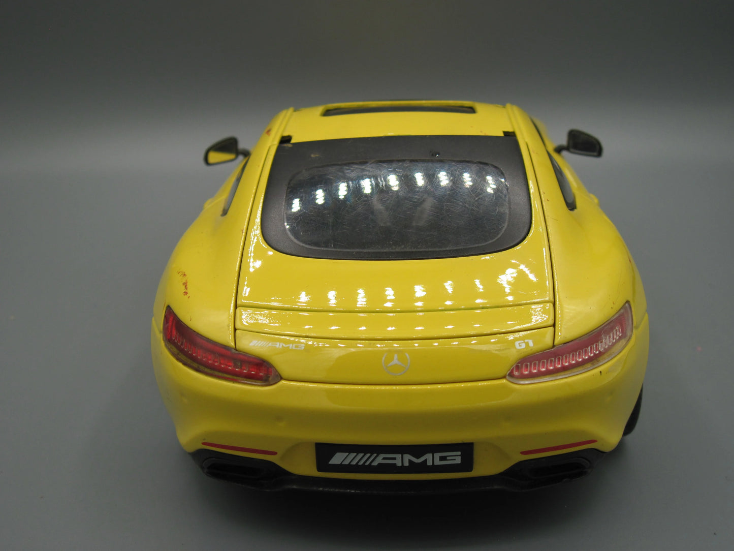 Maisto Special Edition Mercedes AMG GT Yellow