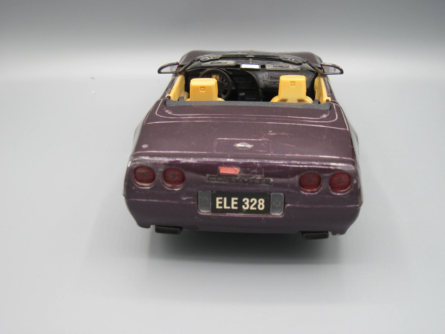 Maisto Special Edition Chevrolet Corvette Purple
