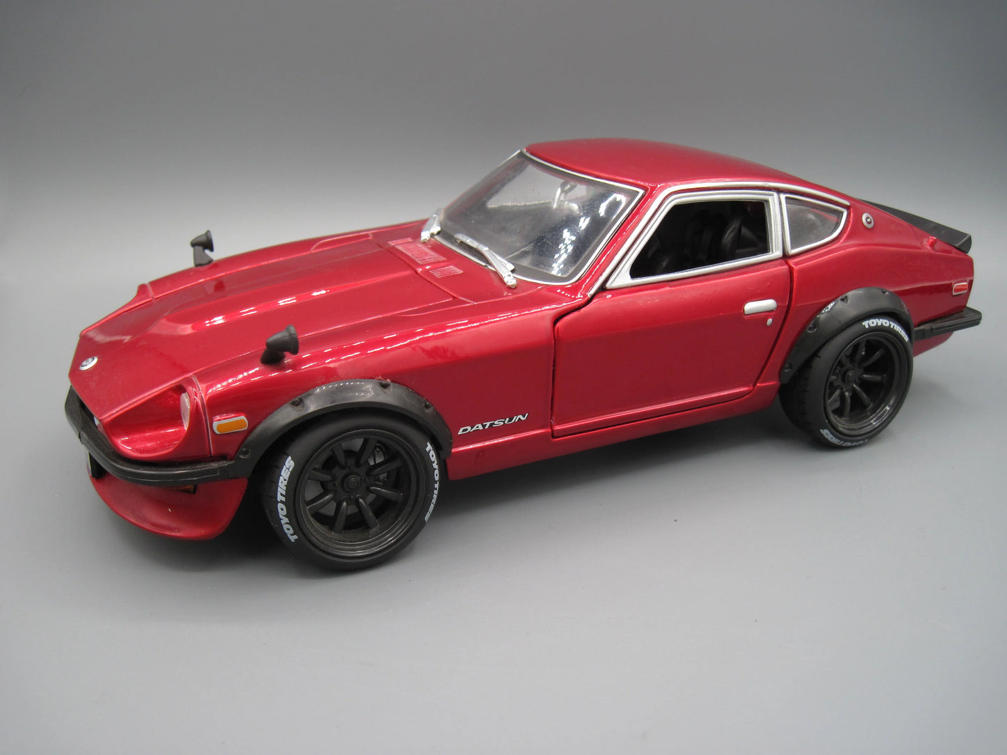 Maisto Special Edition Datsun 240 Z 1971 Red