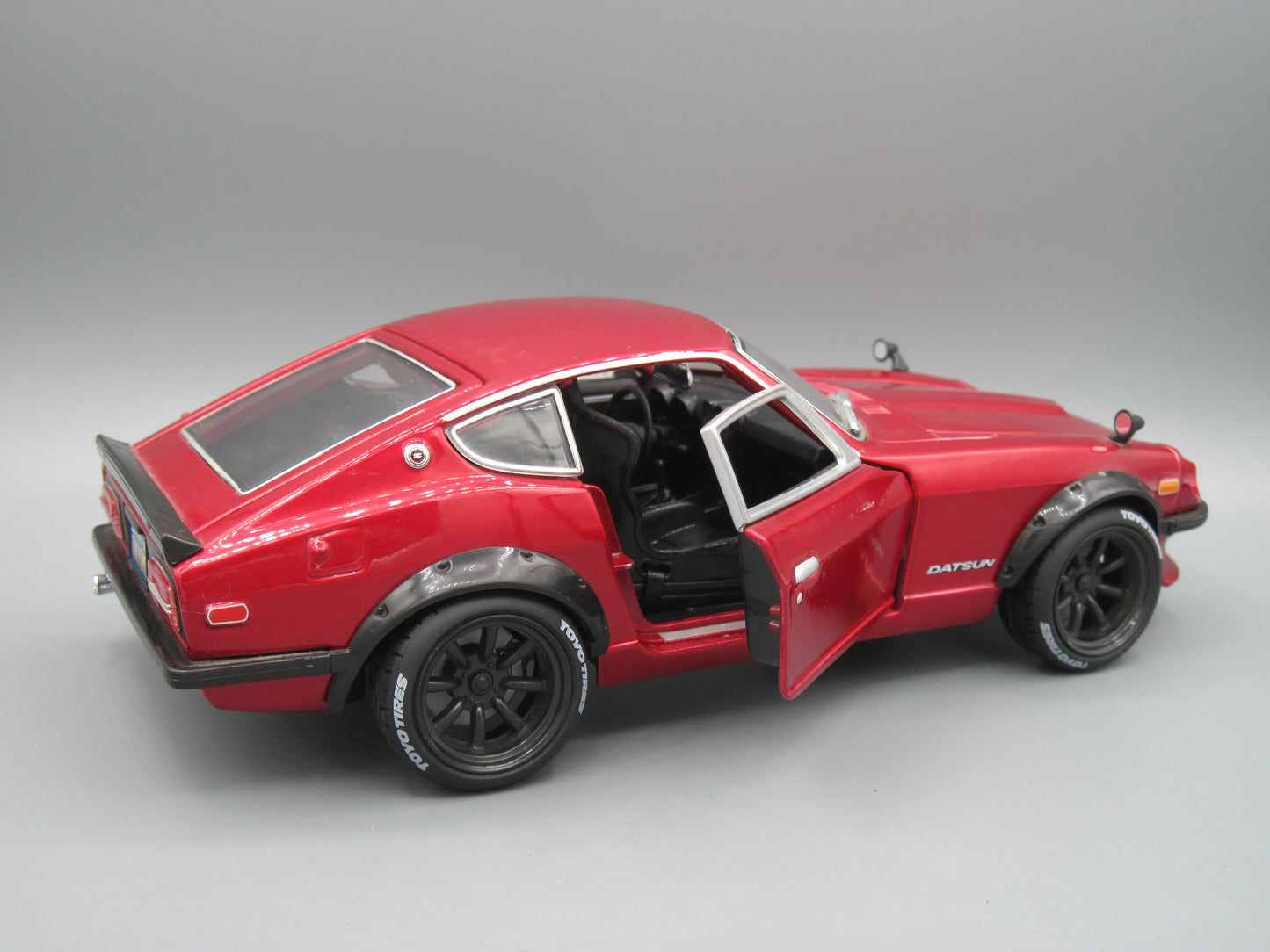 Maisto Special Edition Datsun 240 Z 1971 Red