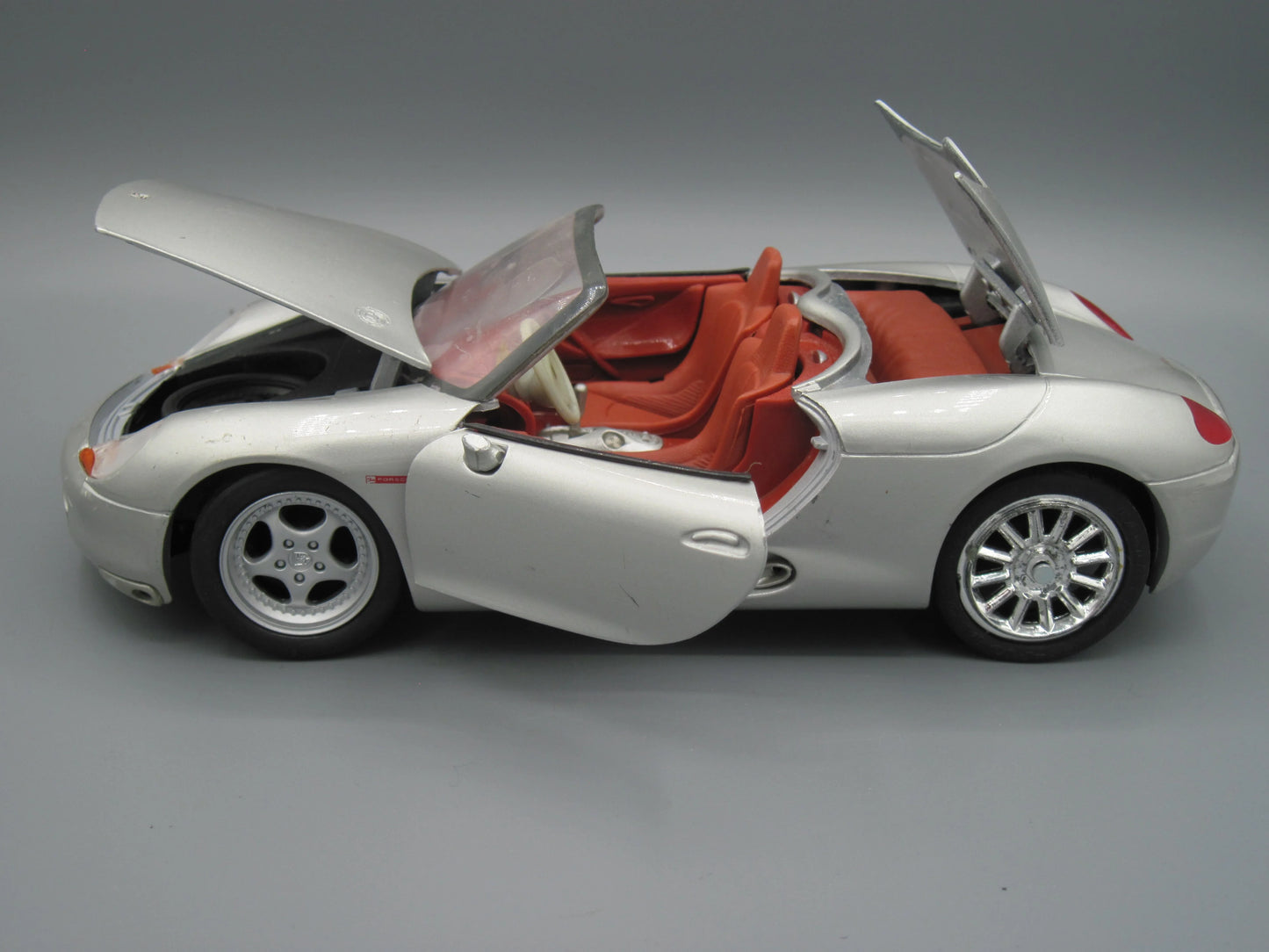 Maisto Special Edition Porsche Boxster Silver