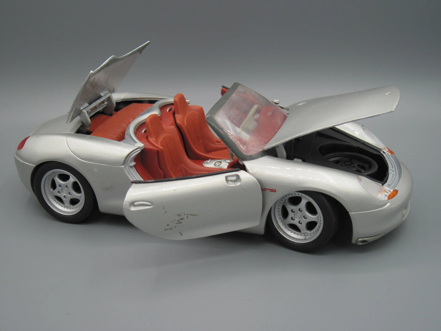 Maisto Special Edition Porsche Boxster Silver
