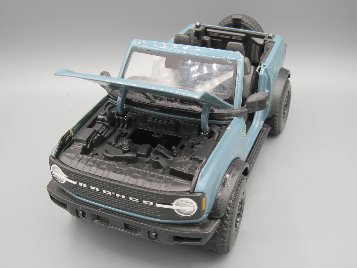 Maisto Special Edition Ford Bronco Blue