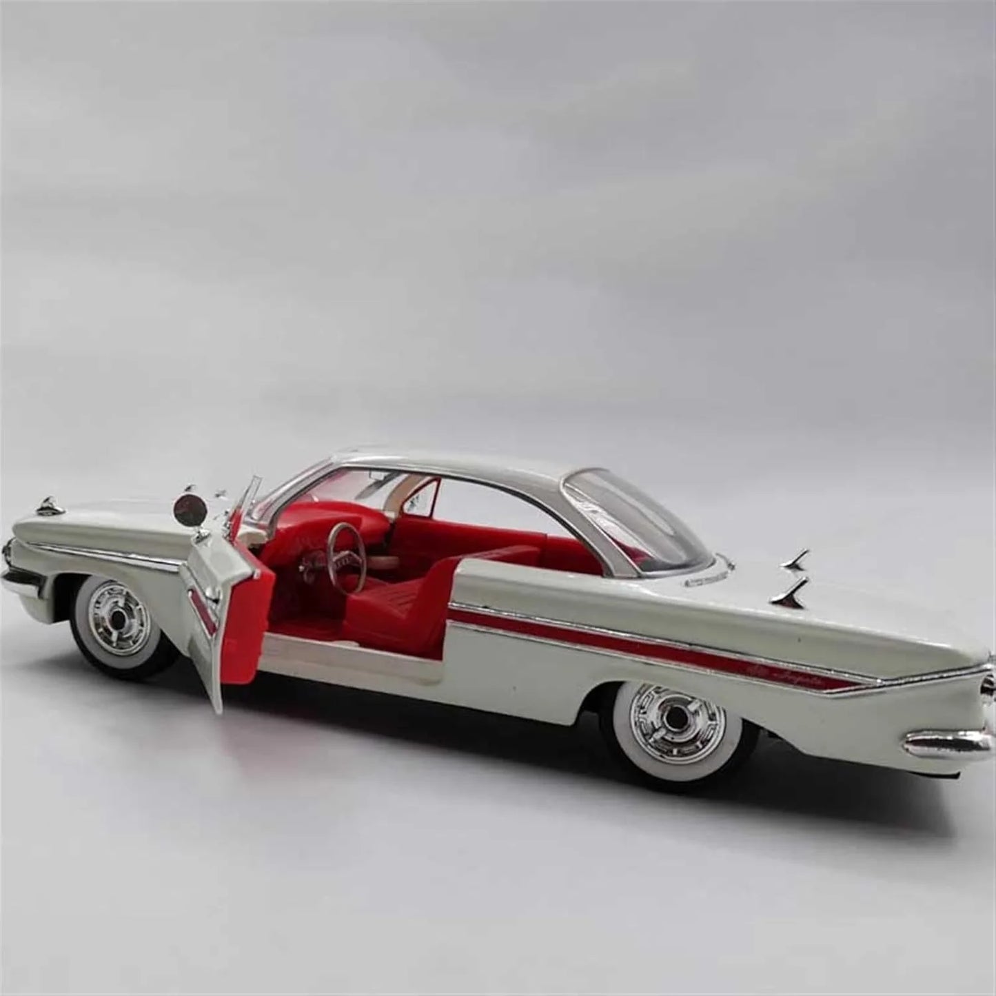 Jada Chevrolet Impala 1961 White