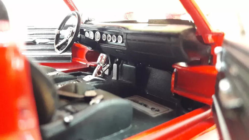 Maisto Special Edition Chevrolet Malibu SS 1965 Red