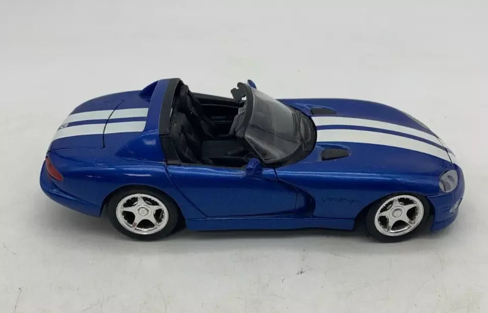 Maisto Special Edition Dodge Viper RT-10 1967 Blue