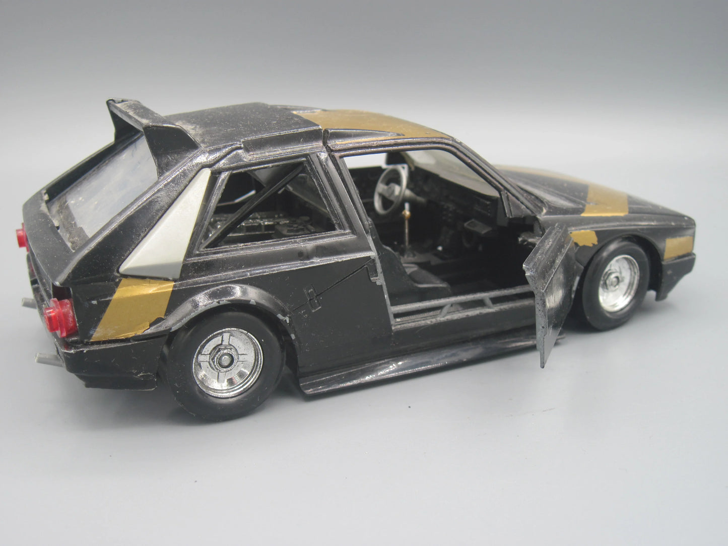 Bburago Lancia Delta S4 Black