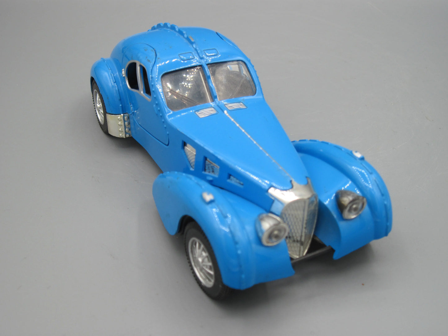 Bugatti Atlantic Blue