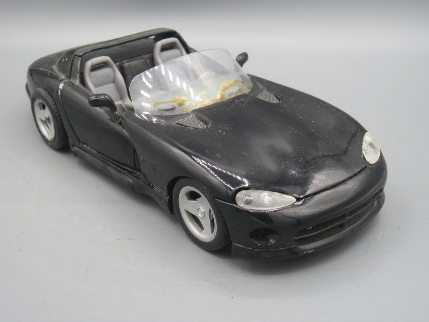 ERTL Dodge Viper RT/10 Black