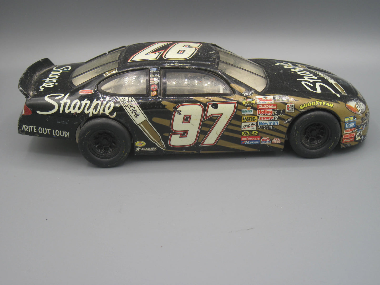 Hot Wheels Ford Taurus (NASCAR) 2003 Black & Gold Sharpie #97
