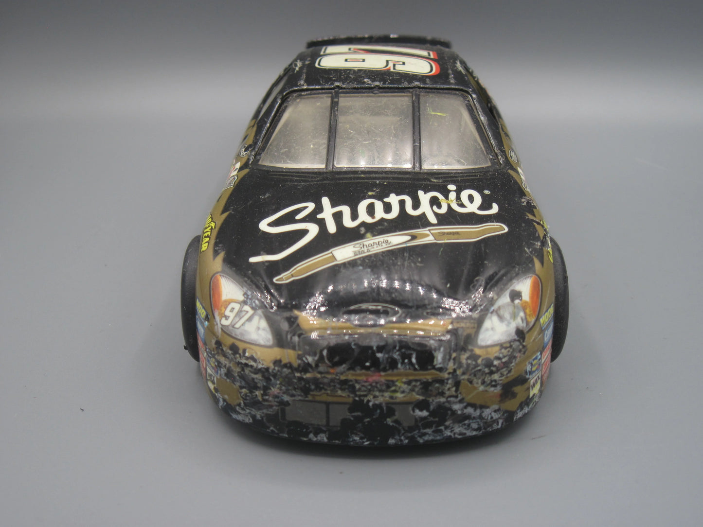 Hot Wheels Ford Taurus (NASCAR) 2003 Black & Gold Sharpie #97