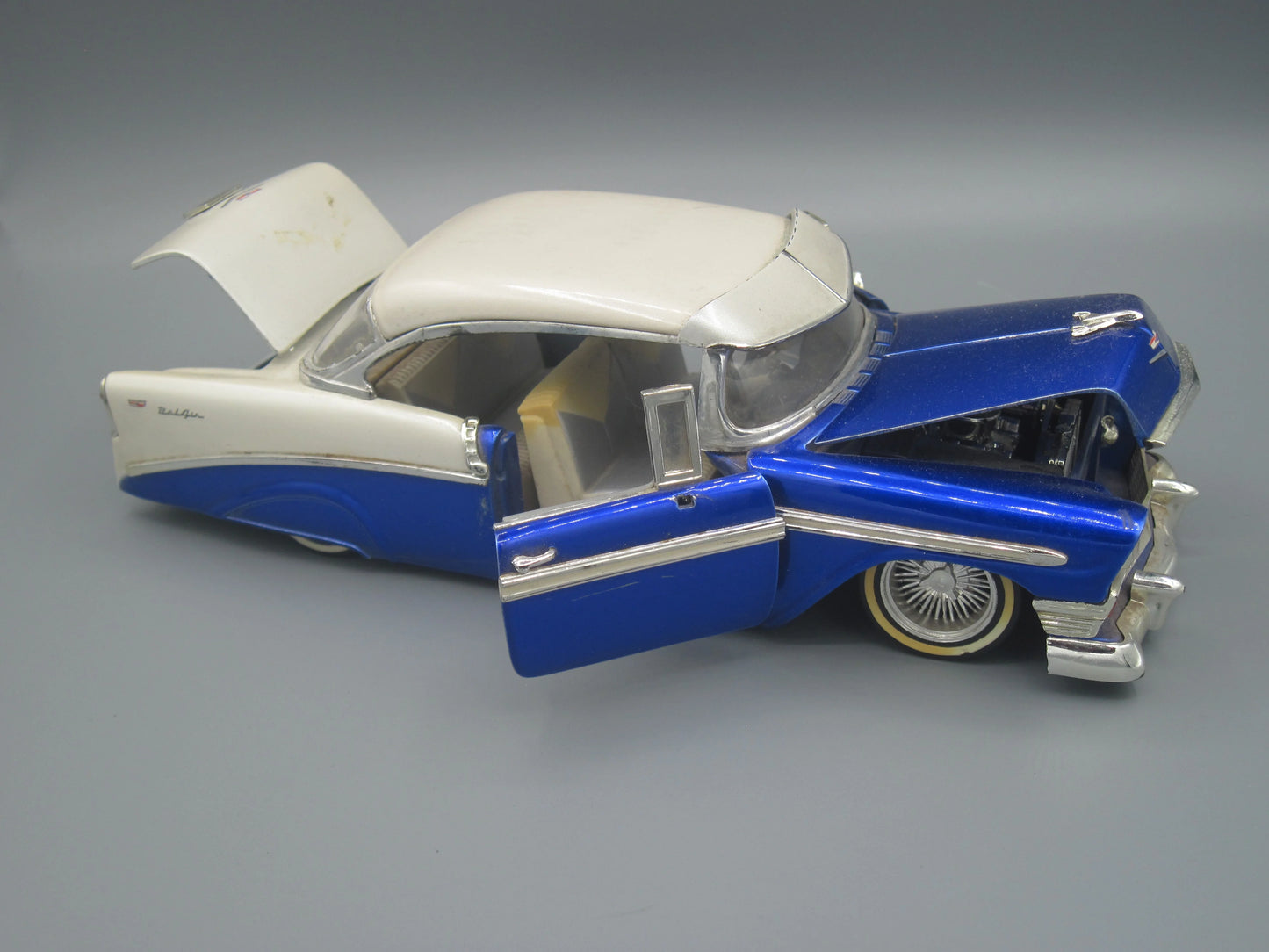 Jada Chevrolet Bel Air 1956 Silver & Blue