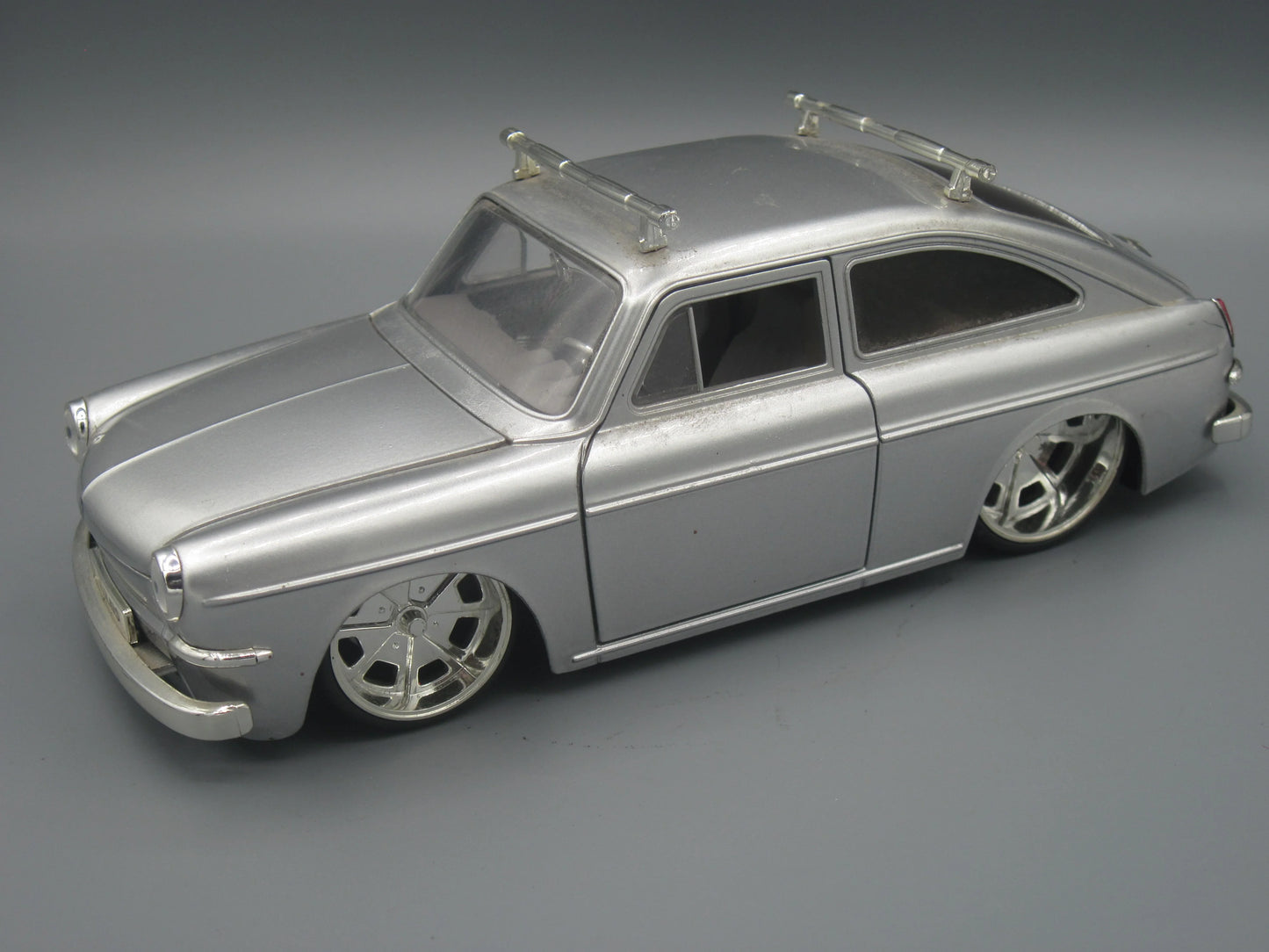 Jada Volkswagen 1600 TL (FASTBACK) 1965 Silver