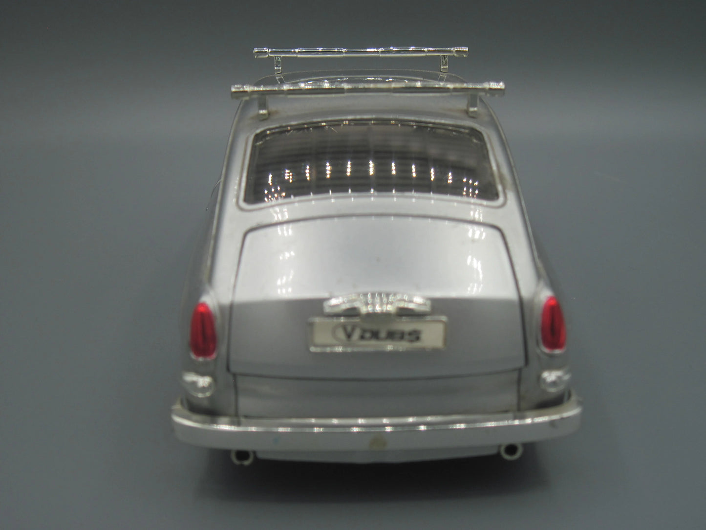 Jada Volkswagen 1600 TL (FASTBACK) 1965 Silver