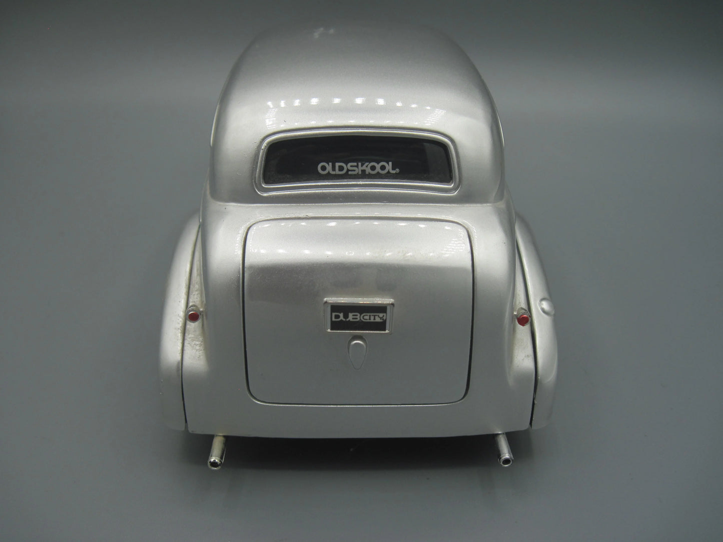 Jada Chevrolet Master Deluxe OLDSKOOL 1939 Silver