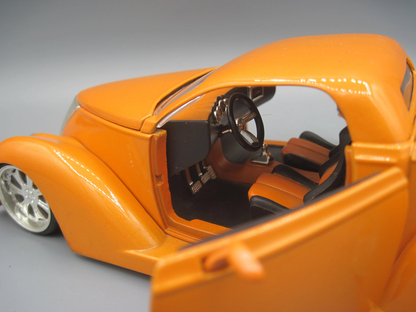 Jada Ford D-Rods 1937 Orange