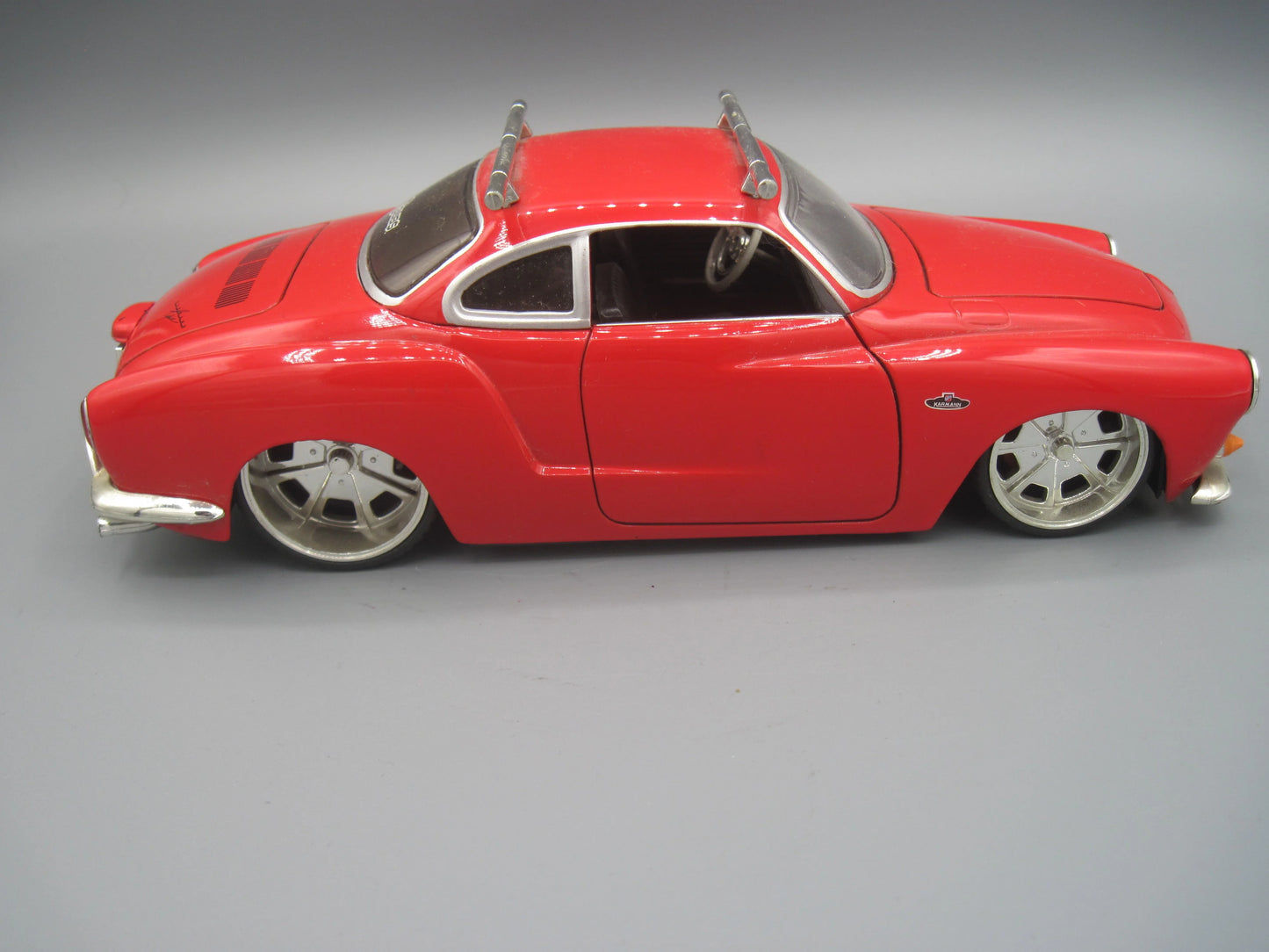 Jada Volkswagen Karmann Ghia Coupe 1959 Red