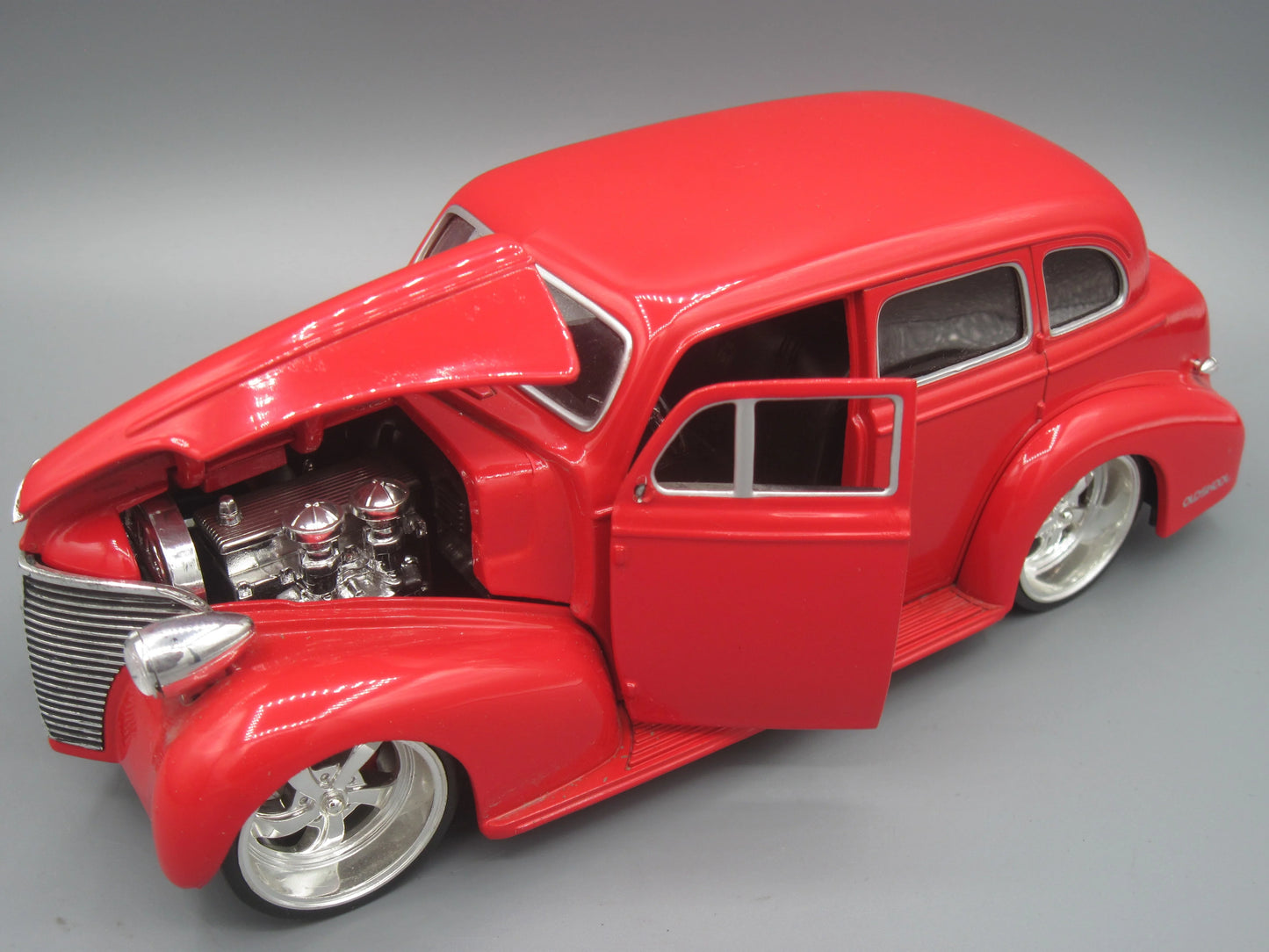 Jada Chevrolet Master Deluxe OLDSKOOL 1939 Red