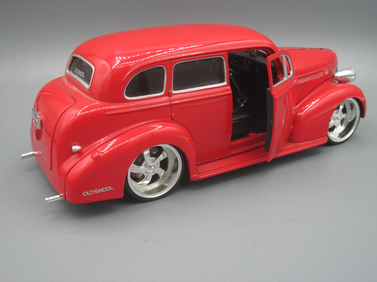 Jada Chevrolet Master Deluxe OLDSKOOL 1939 Red