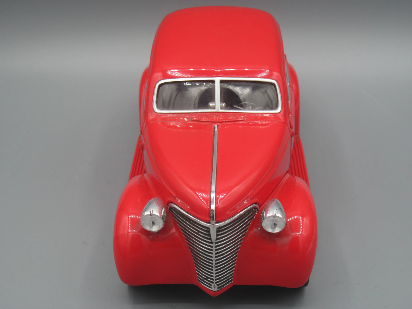 Jada Chevrolet Master Deluxe OLDSKOOL 1939 Red