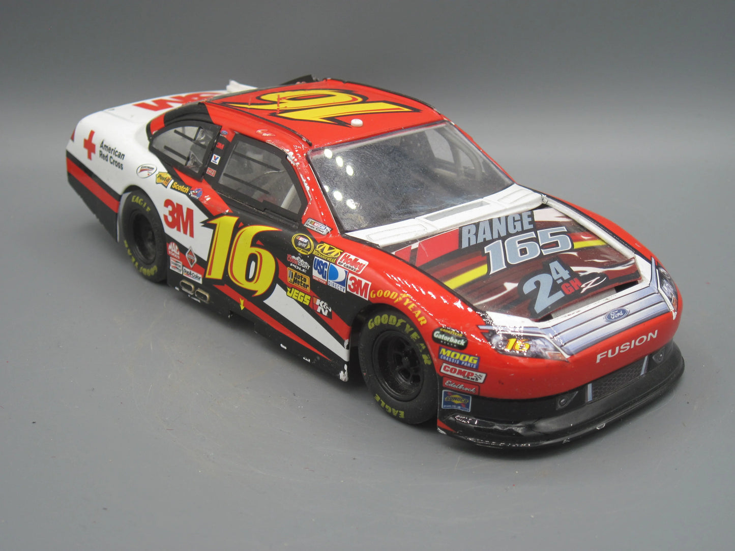 Lionel Ford Nascar#16 Red & White