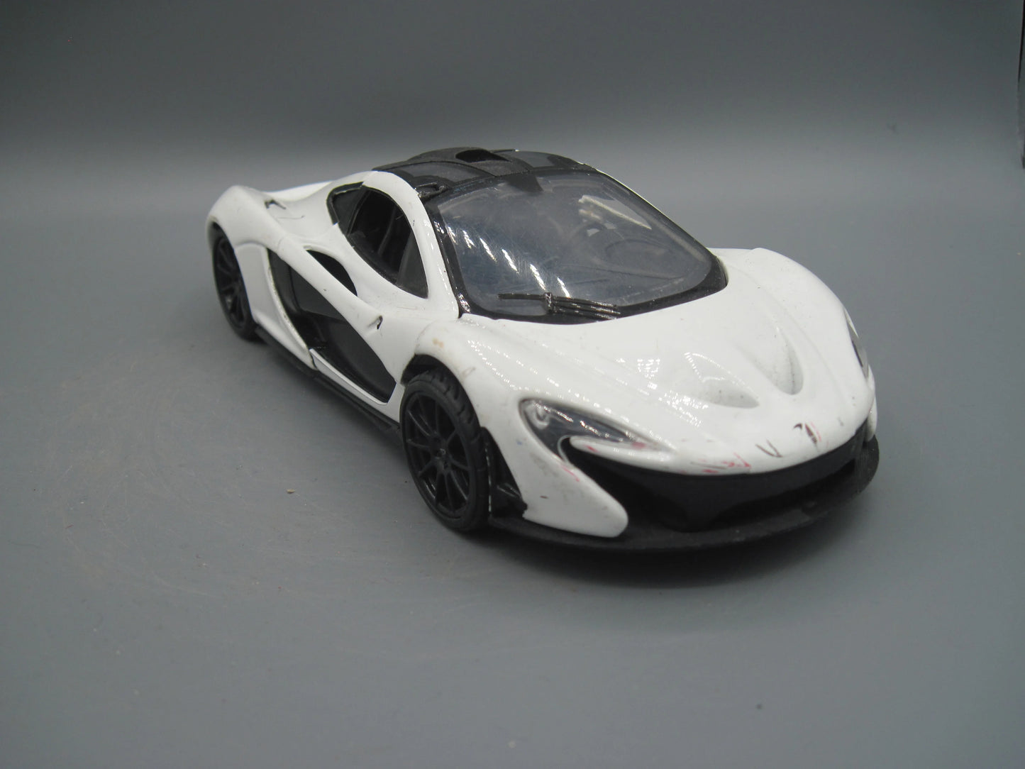 Motor Max Mclaren P1 White