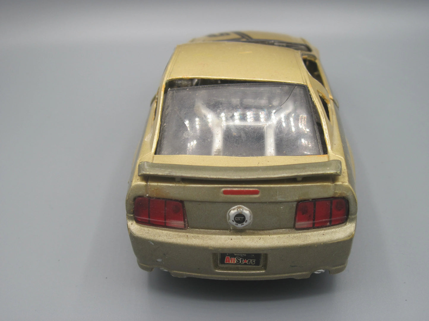 Maisto Ford Mustang GT Golden