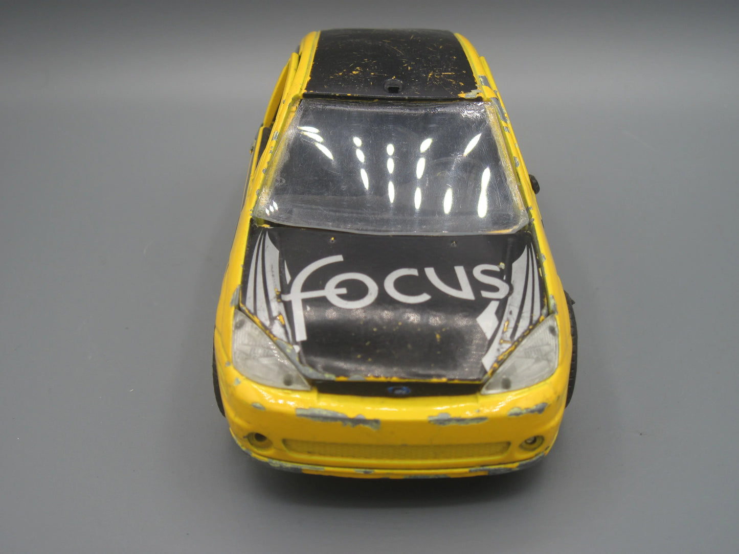 Maisto Ford Focus TribalzX3 Yellow & Black