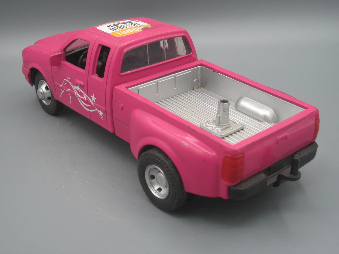 New-Ray Ford F-350 Super Duty Pick Up Truck 2004 Pink