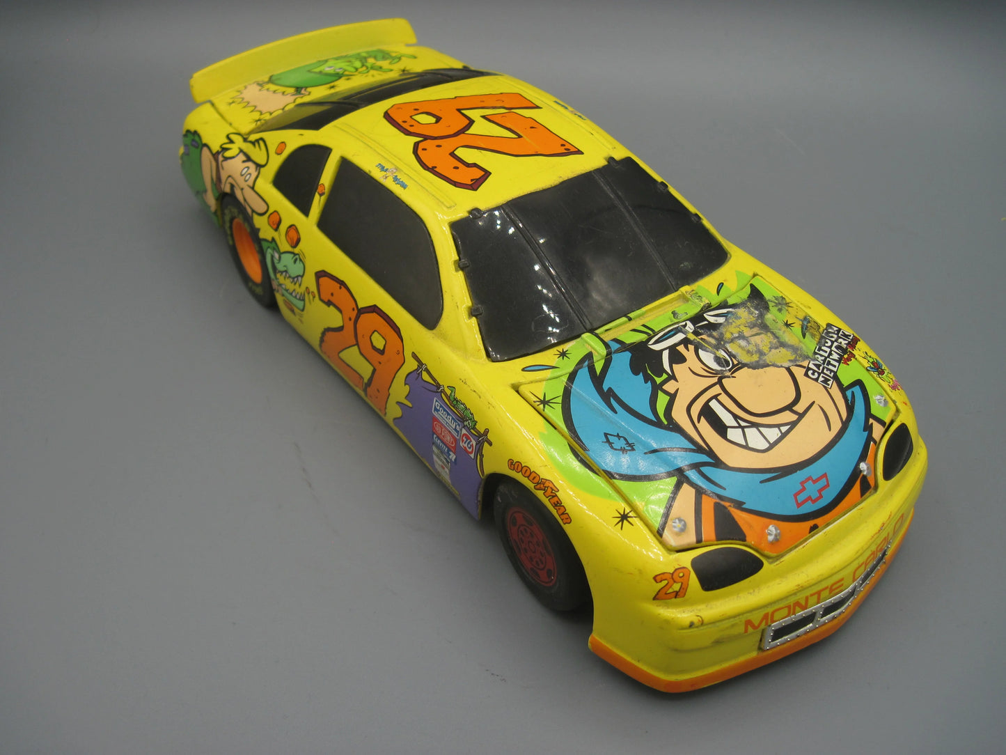 Racing Champions Monte Carlo #29 Chevrolet Nascar Flintstone 1995 Yellow Cartoon Network