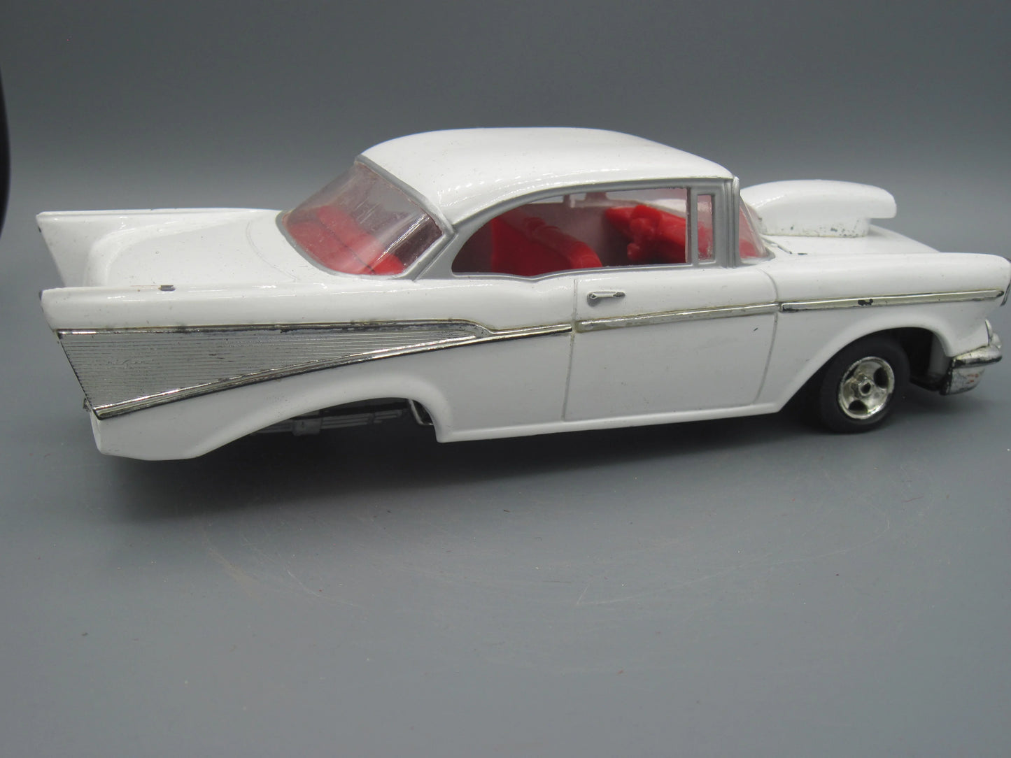 Racing Champions Chevy Impala 1957 White