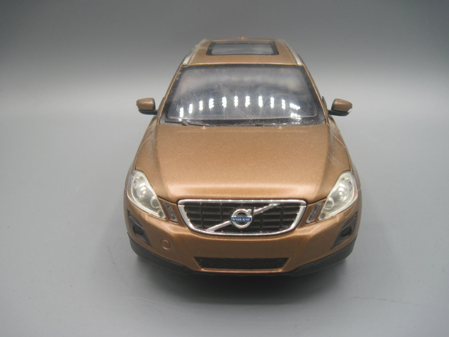 Rastar Volvo XC 60 Brown