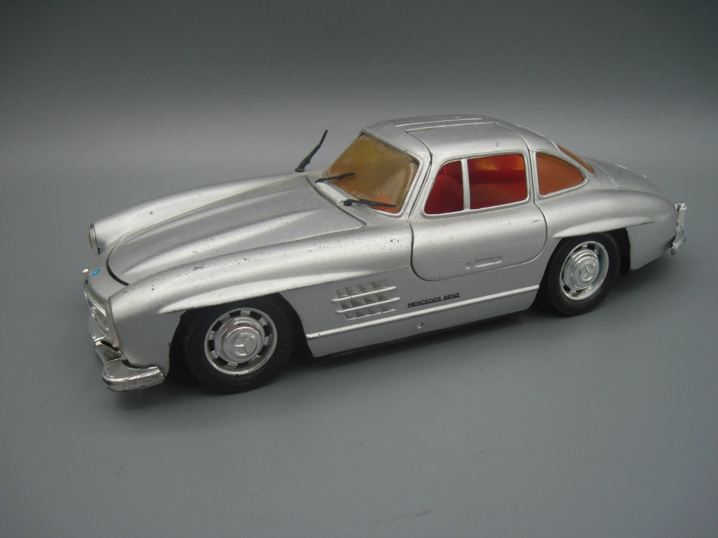 Revell Mercedes-Benz 300 SL Silver
