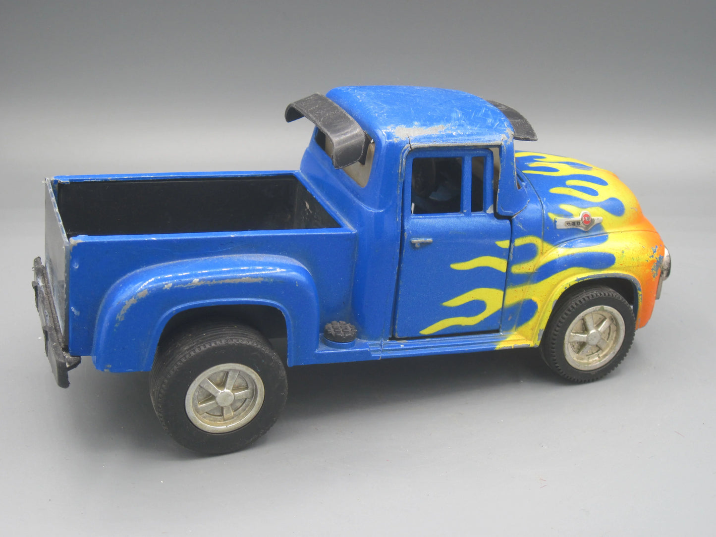 Tootsie Toy Ford F-100 1956 Blue