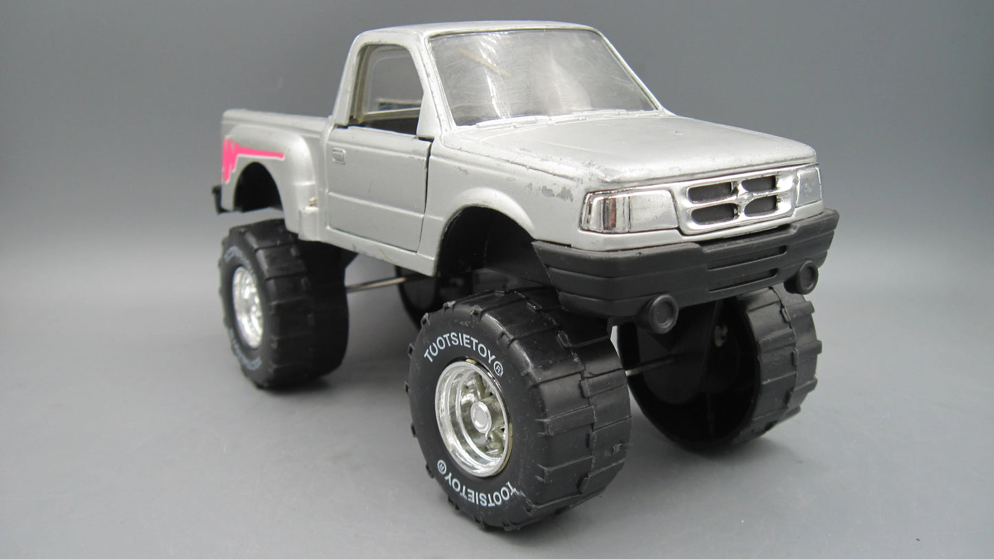 Tootsietoy Ford Ranger Splash 1995 Grey
