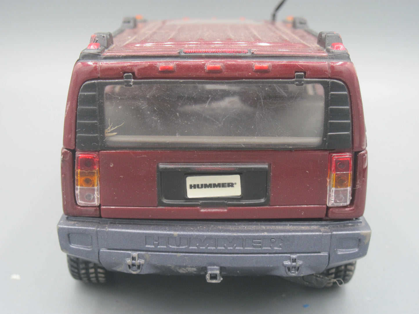 Maisto Hummer H2 Maroon
